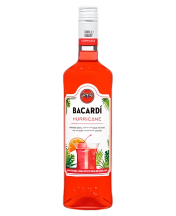 Cóctel De Ron Bacardí Hurracane es una bebida premezclada la reconocida mezcla de jugos y sabores tropicales, especialmente de maracuyá, Es un cóctel listo para servir.