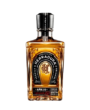 Tequila Herradura Añejo se madura durante 25 meses, se caracteriza por su añejamiento prolongado, que le otorga un sabor complejo y un aroma distintivo. 