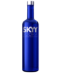 Vodka Skyy es un vodka estadounidense reconocido por su proceso de destilación de cuatro pasos, lo que le confiere una pureza y suavidad excepcionales.