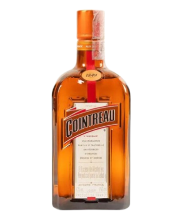 Cointreau Triple Sec Un licor de naranja seco y cristalino, elaborado en Francia a partir de la maceración de las mejores cáscaras de naranjas dulces y amargas.