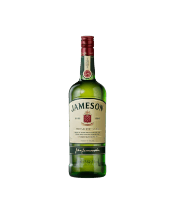 Whiskey Jameson Irish es el whisky irlandés blended más vendido del mundo, famoso por su suavidad excepcional. Se distingue por ser triple destilado.